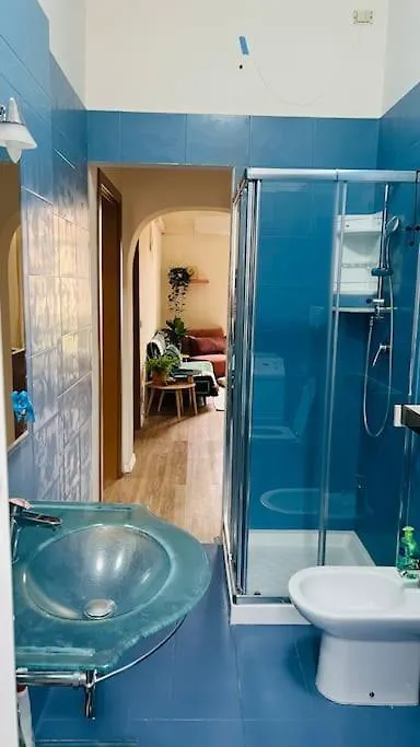 Casa Oscar: Entire Apartment Venice.Mestre Station 0*, Mestre Italy